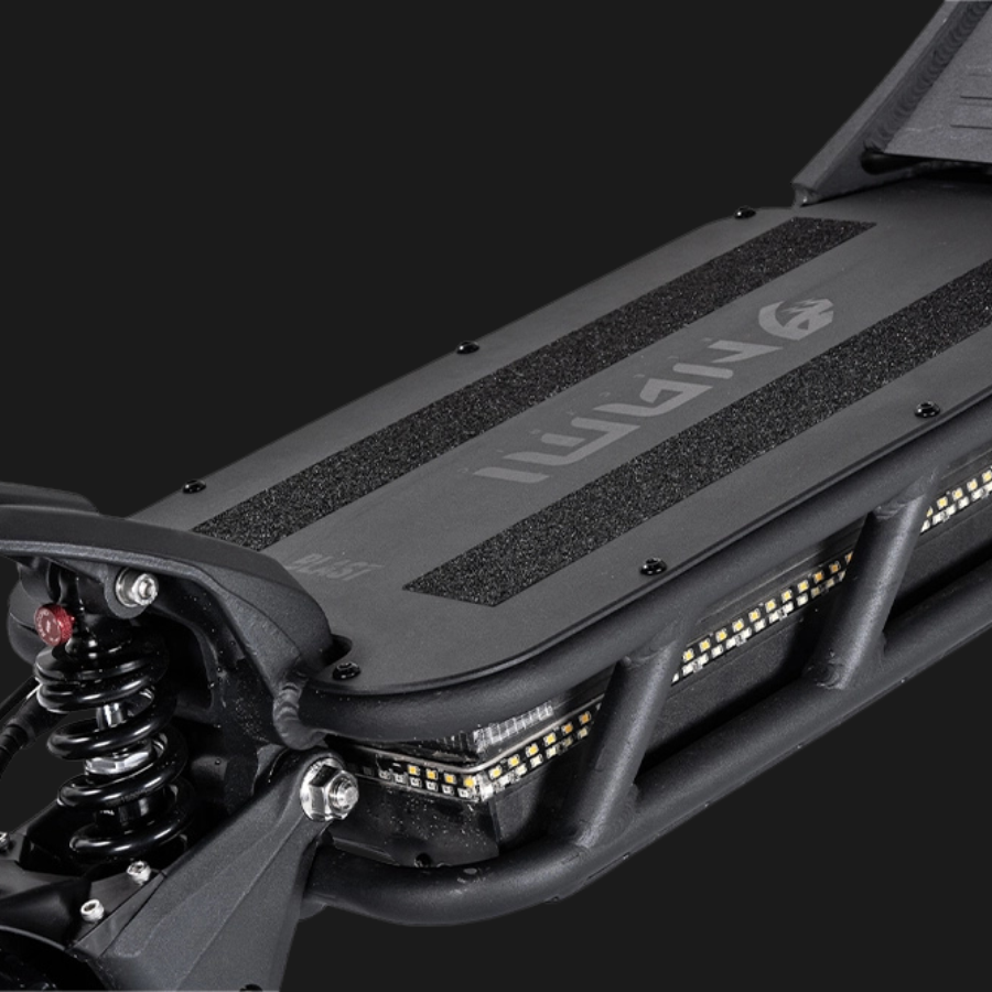 Nami Canada : Nami Blast Max 2.0 (72V 40Ah) with PMT Tire